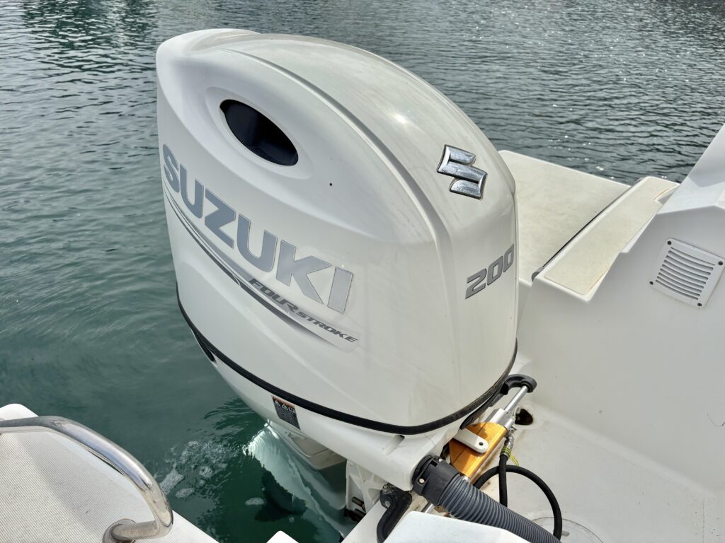 Discover boats ready for navigation on the Adriatic coast