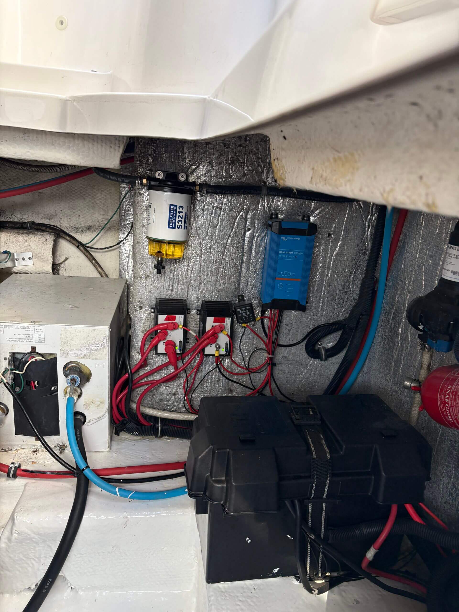 Rinker 300 Cruiser – Année 2008 Moteurs Neufs