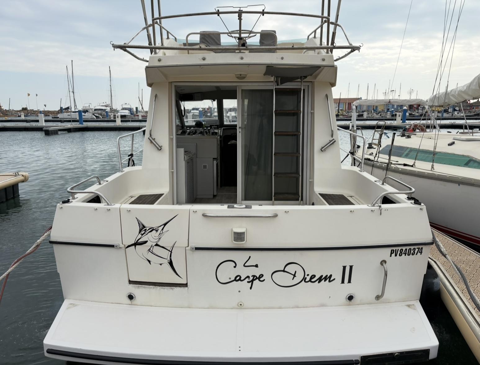 Jamaica 30 FB 2x 200cv