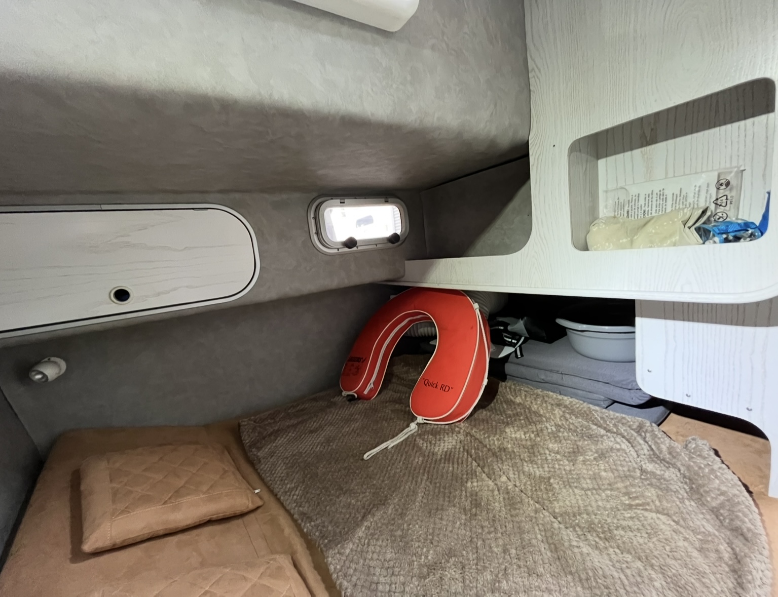 Jamaica 30 FB 2x 200cv