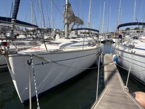 BAVARIA 37 Cruiser – Version 2 cabines 2006