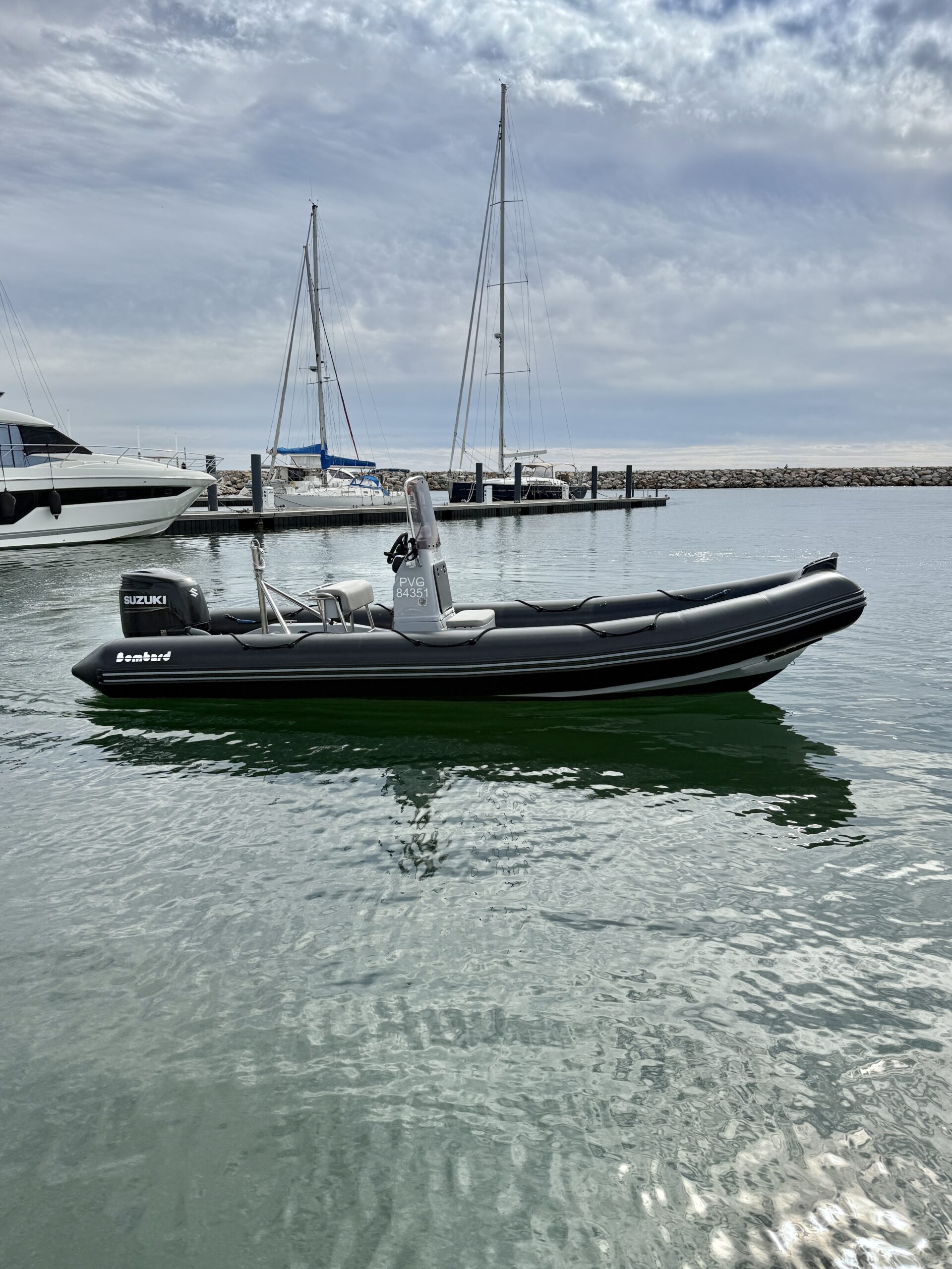 Semi-Rigide Bombard 700 Explorer 2025 – place de port – Financement