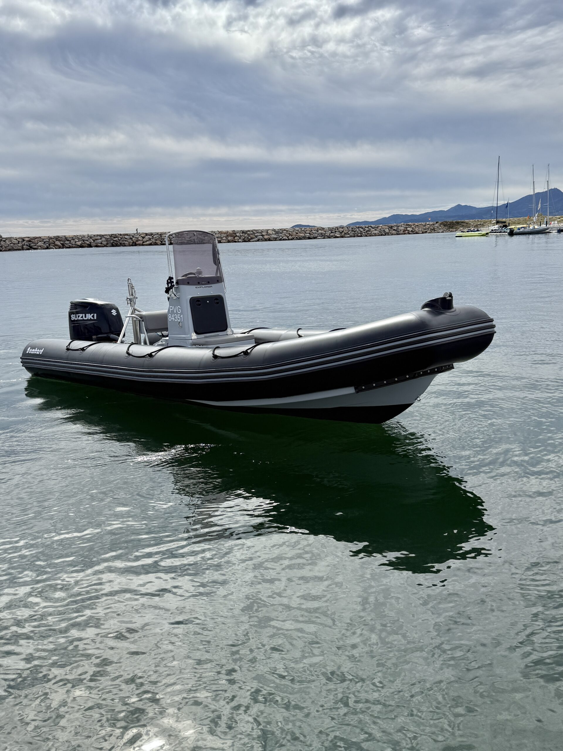 Semi-Rigide Bombard 700 Explorer 2025 – place de port – Financement