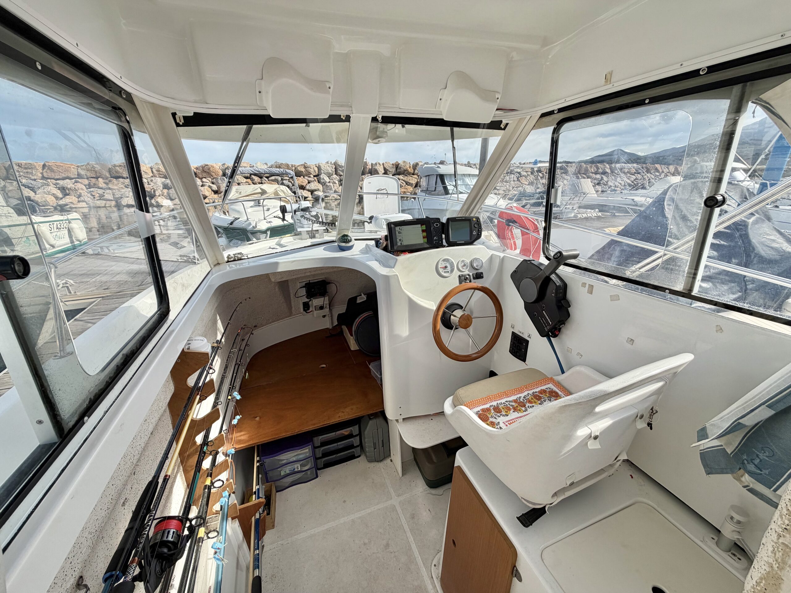 Beneteau Antares 620 – 90CV Honda 4T