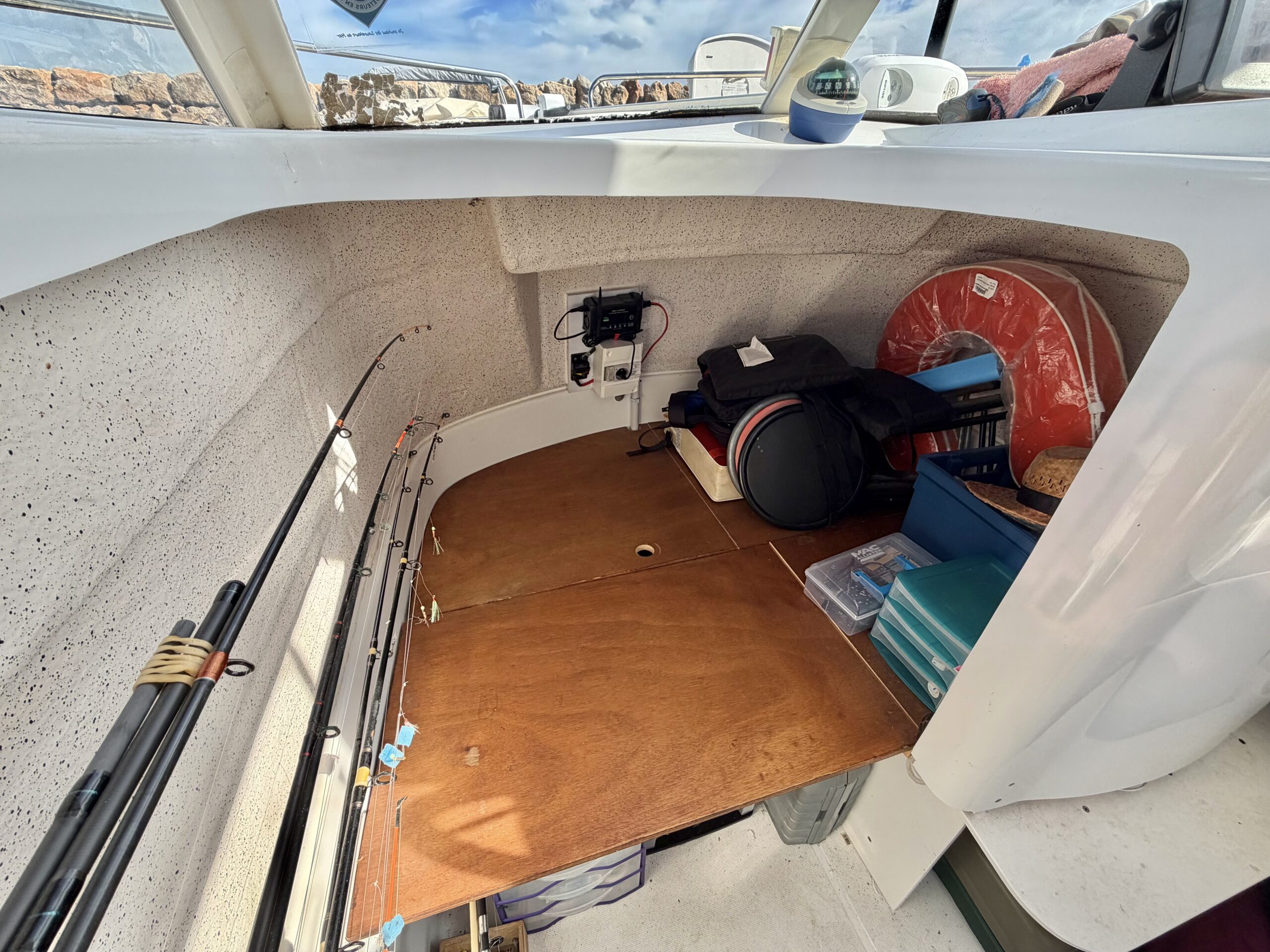 Beneteau Antares 620 – 90CV Honda 4T