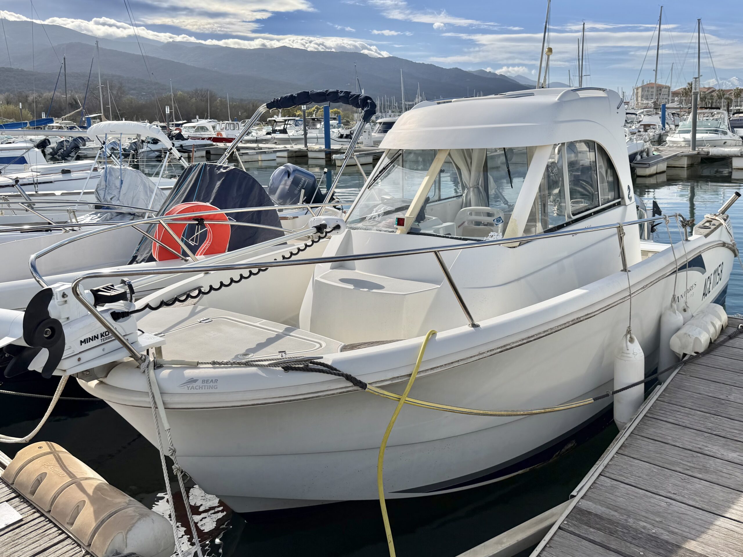 Beneteau Antares 620 – 90CV Honda 4T