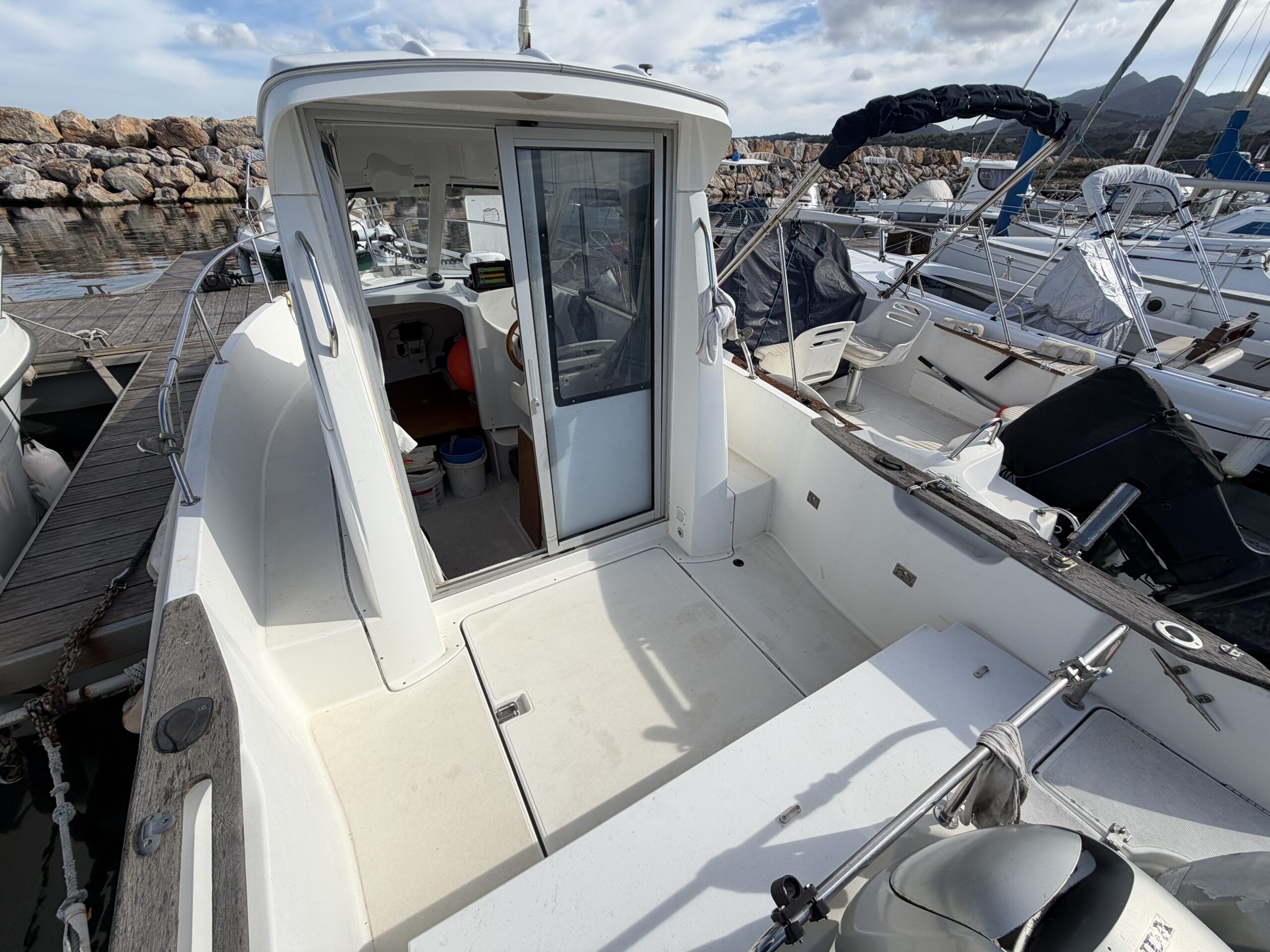 Beneteau Antares 620 – 90CV Honda 4T