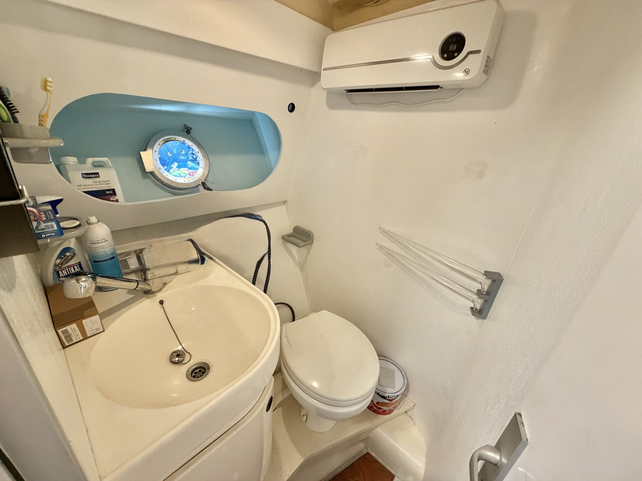 GUY COUACH 1201 2X 306CV VOLVO PENTA