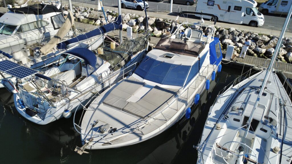 GUY COUACH 1201 2X 306CV VOLVO PENTA