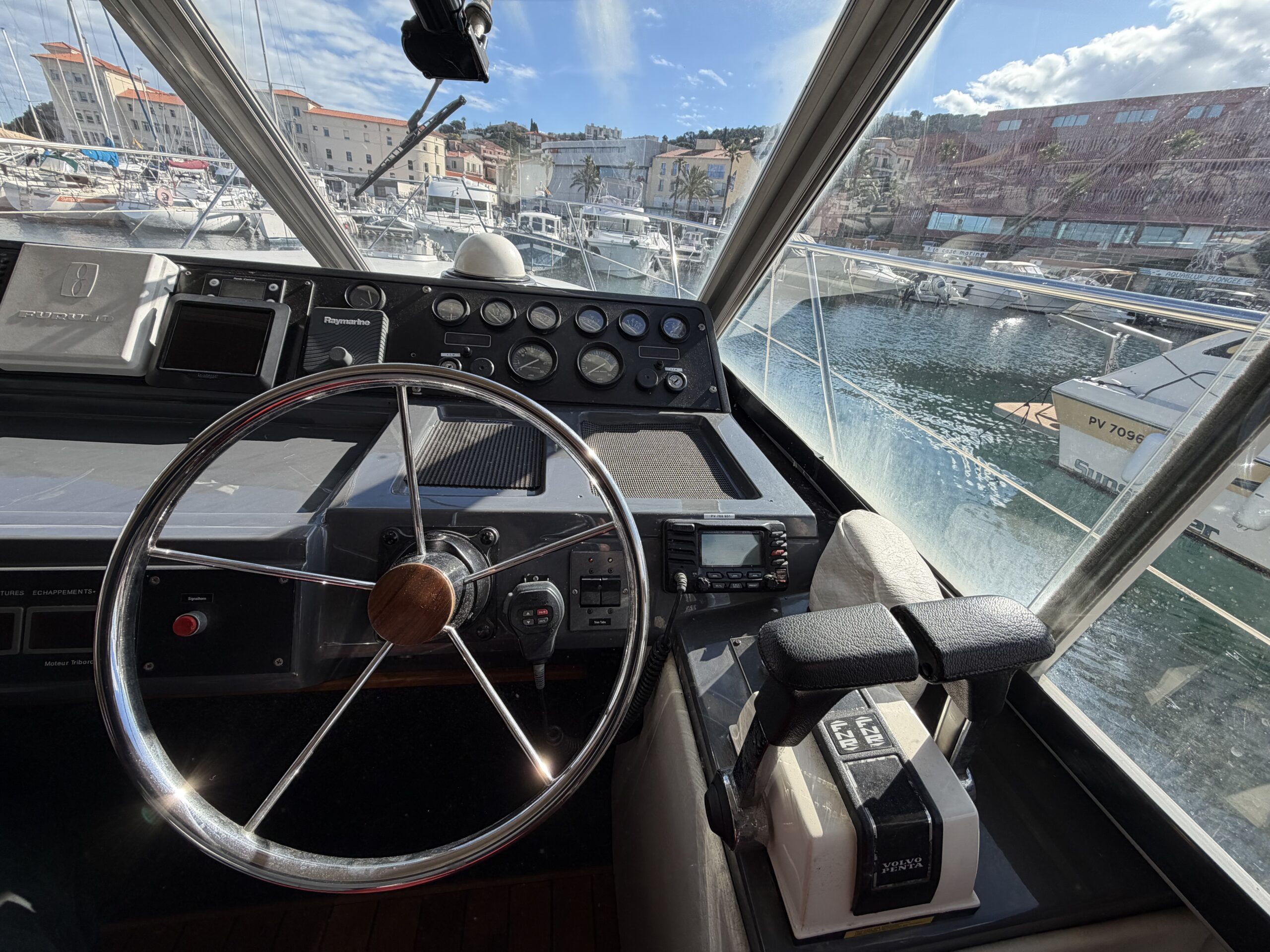 Fairline 36 Sedan – 610cv Volvo Penta