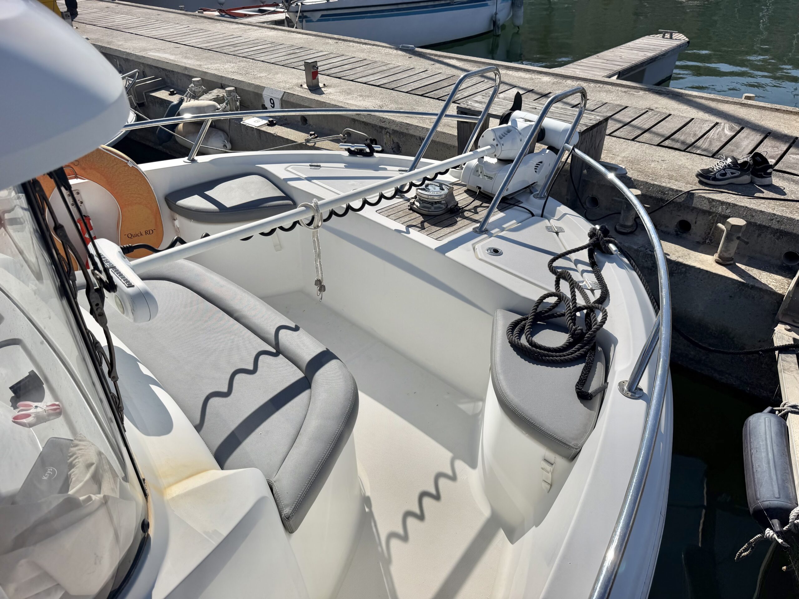 Beneteau Barracuda 7 – 200cv Yamaha