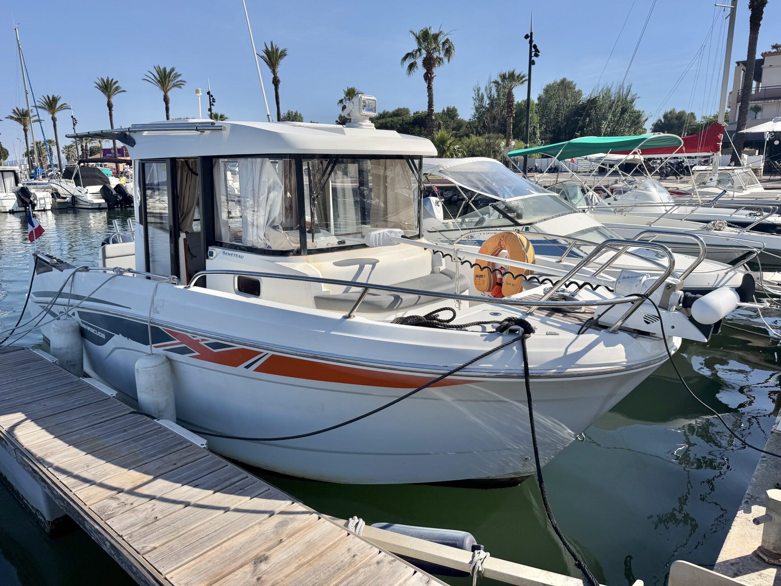 Beneteau Barracuda 7 – 200cv Yamaha
