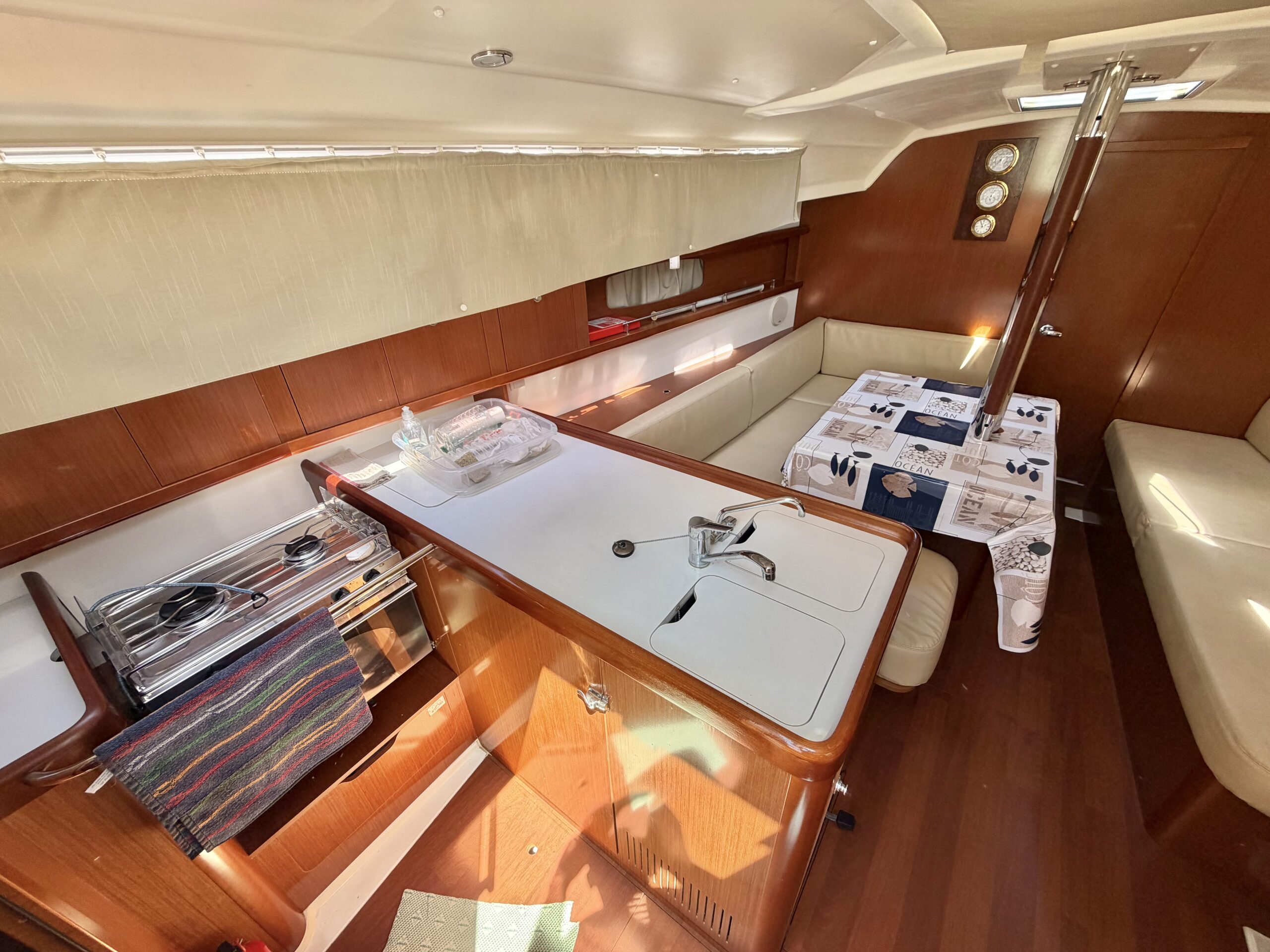 Beneteau Océanis 34