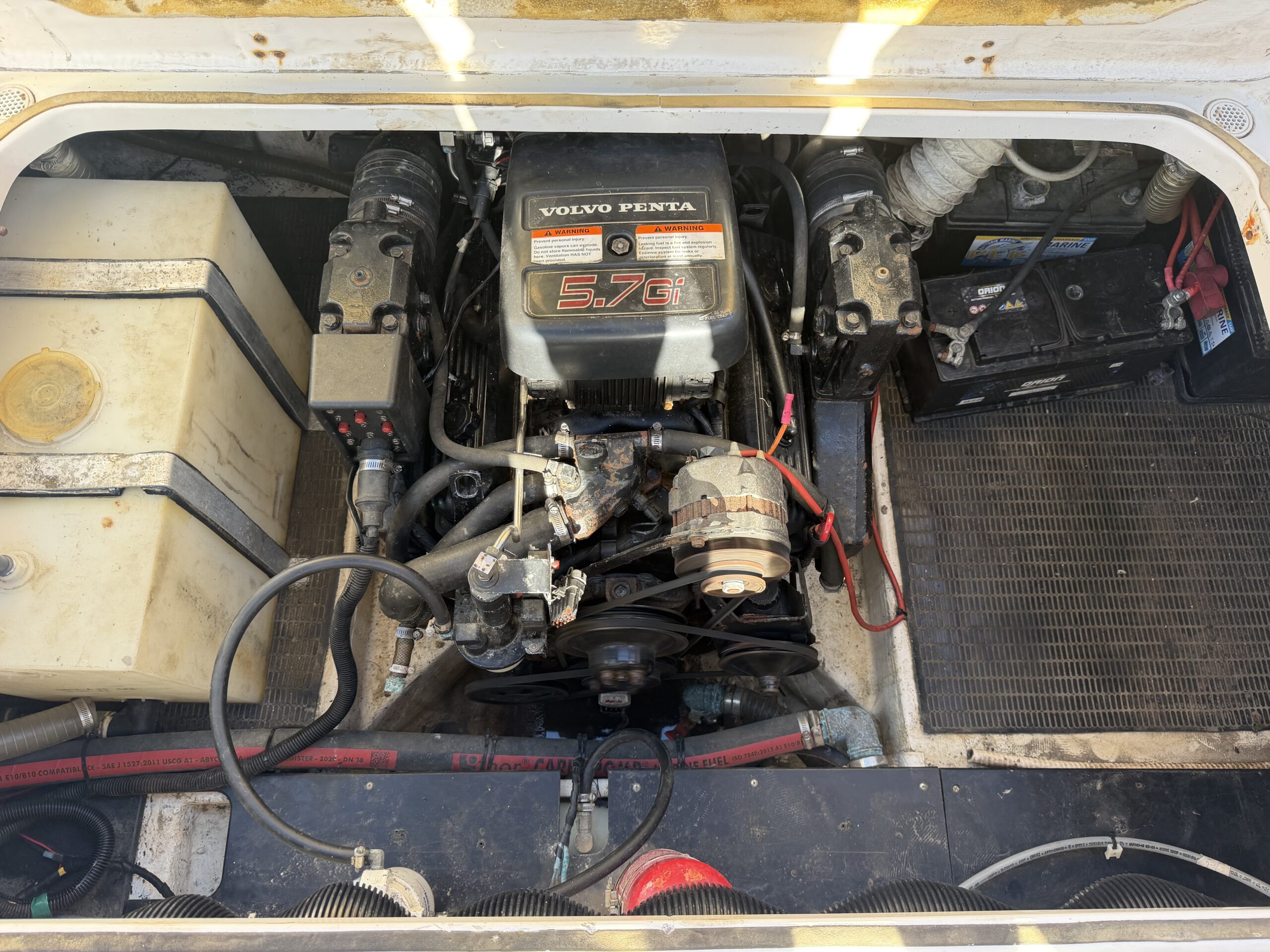 CHRIS-CRAFT CROWN 26 – Volvo Penta 5.7Gi 245 ch