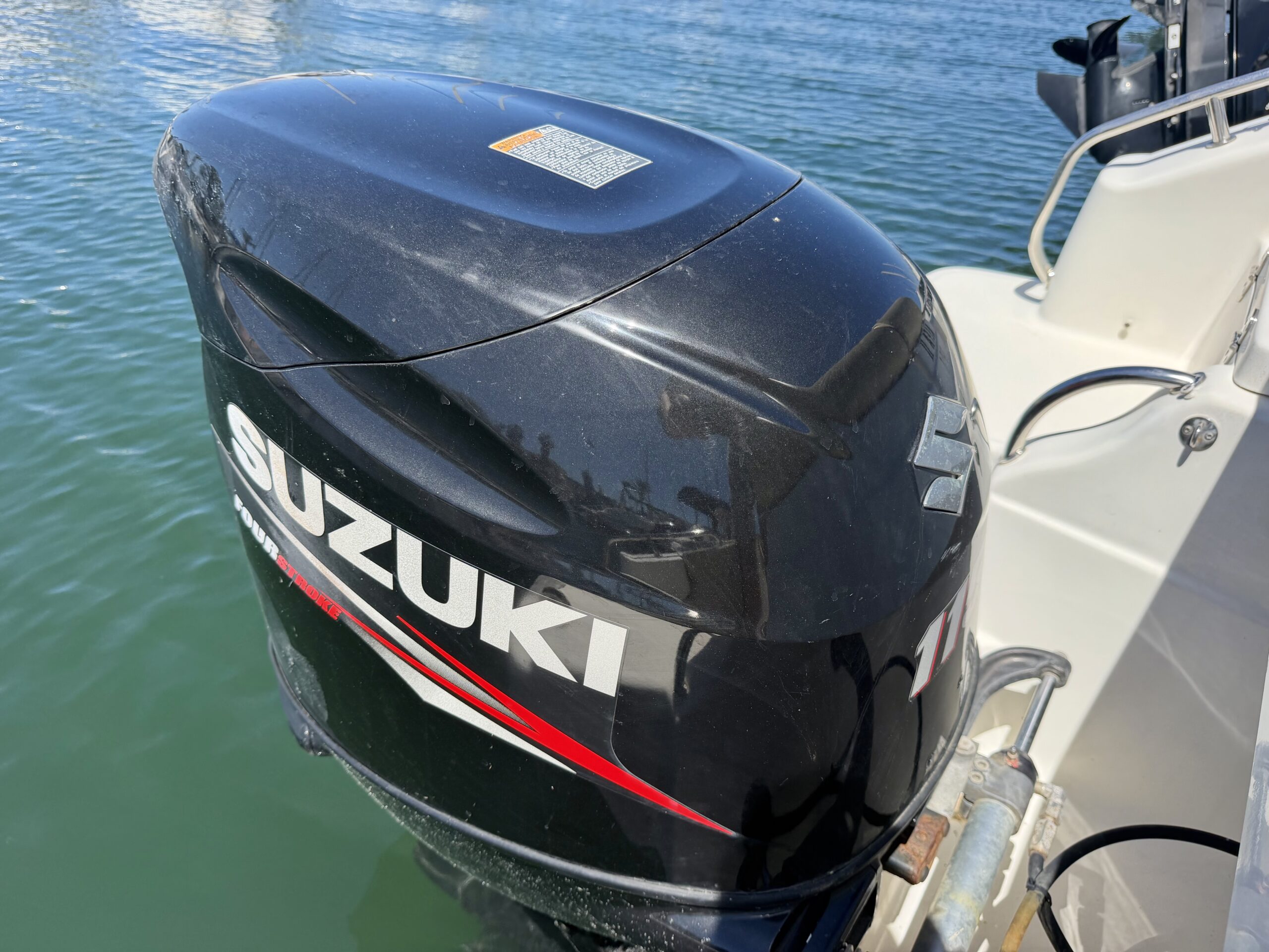B2 Marine Cap Ferret 722T Cruiser – 115cv Suzuki 4T