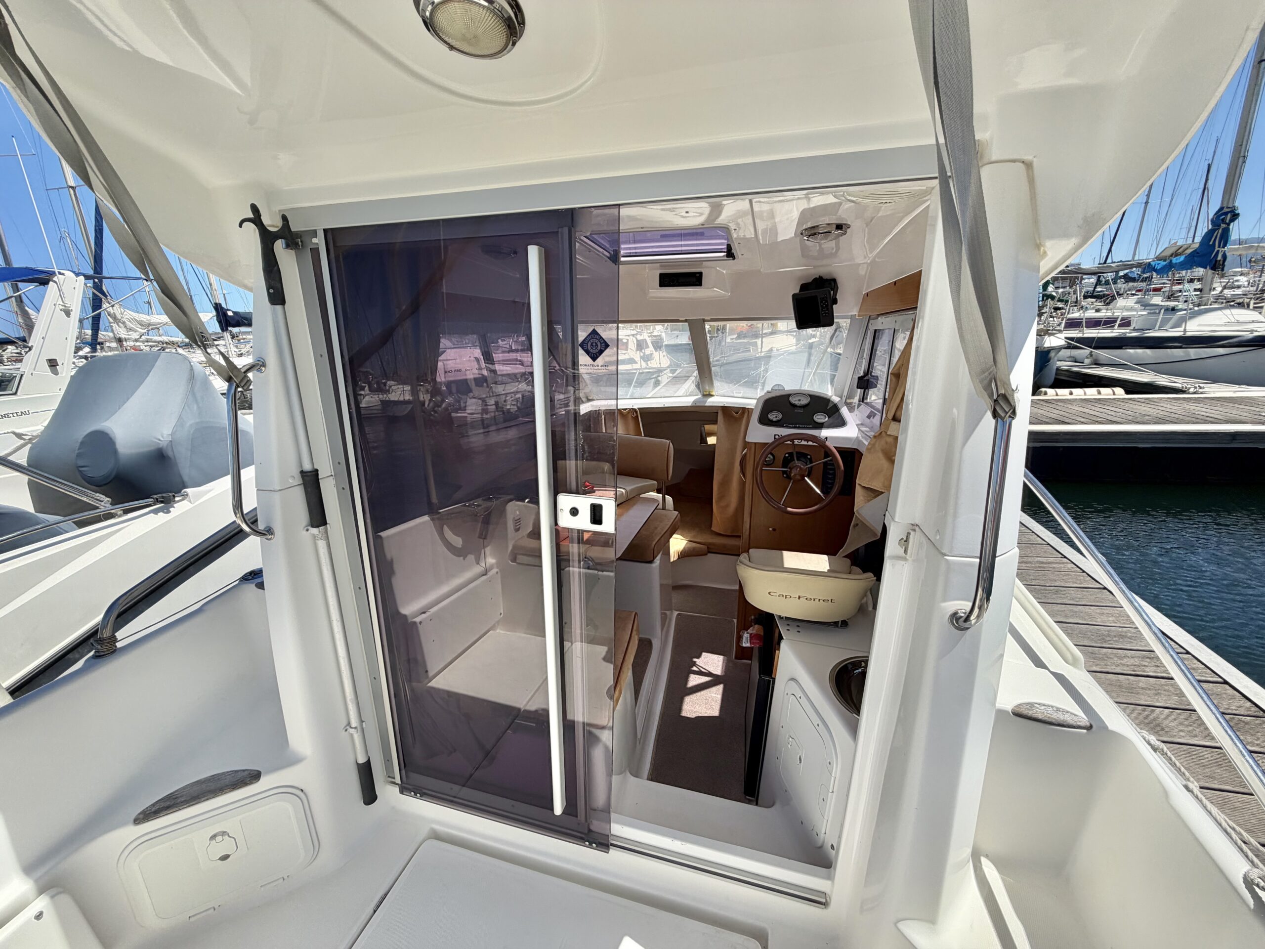 B2 Marine Cap Ferret 722T Cruiser – 115cv Suzuki 4T
