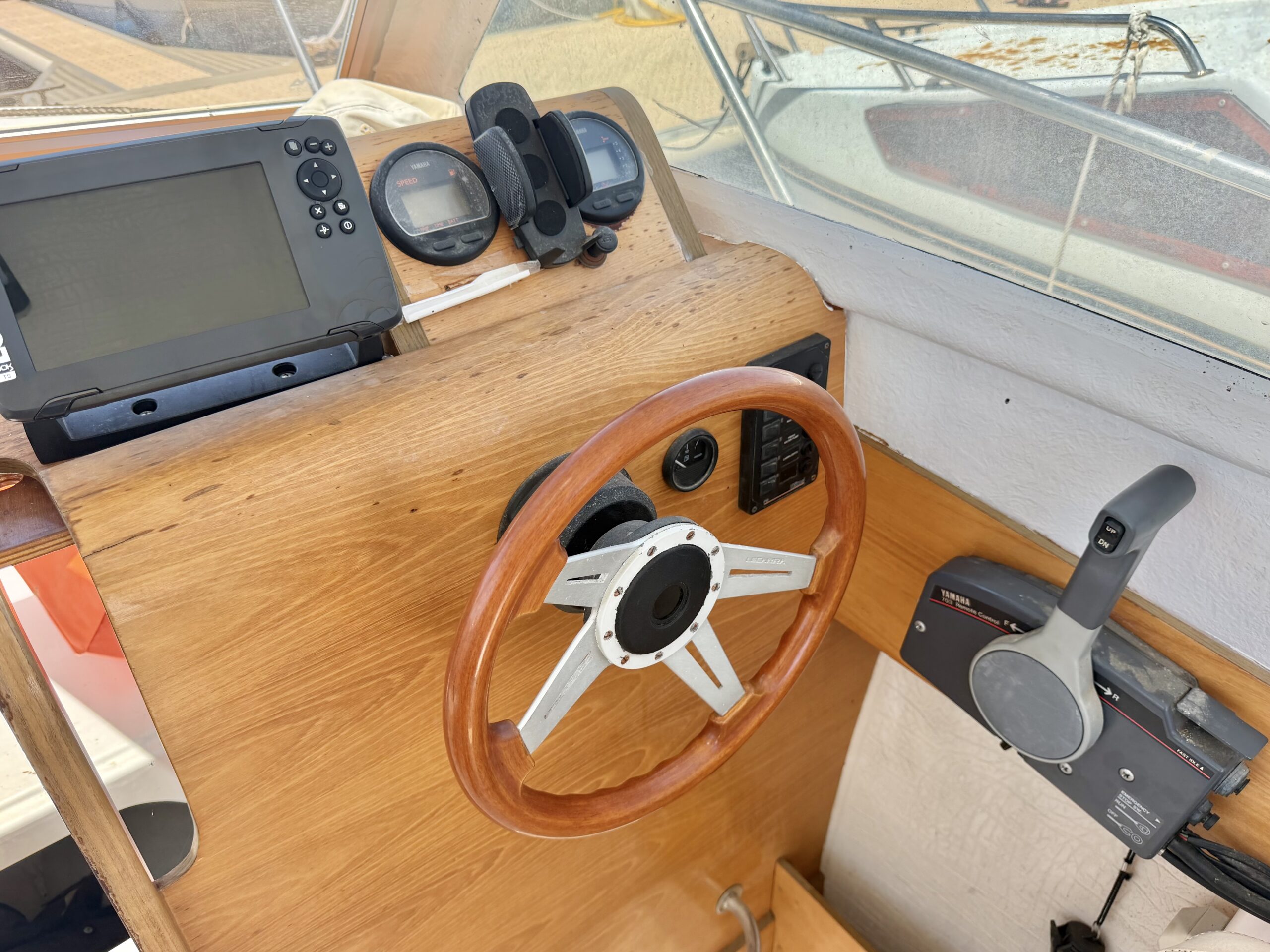 Ocqueteau Espace 610c – 80cv Yamaha 4t