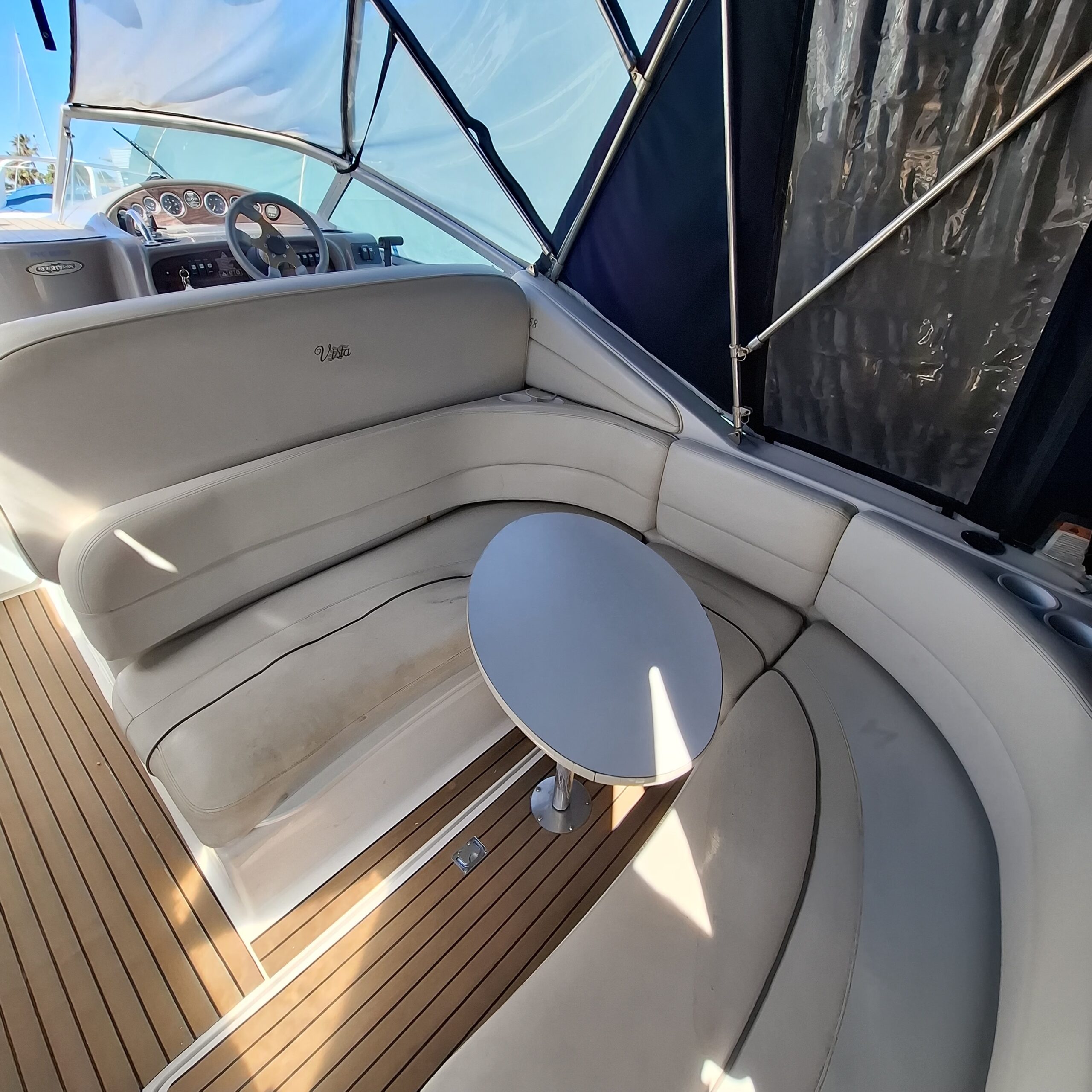 Four Winns 268 vista – Volvo Penta 5.0 GI 245 cv