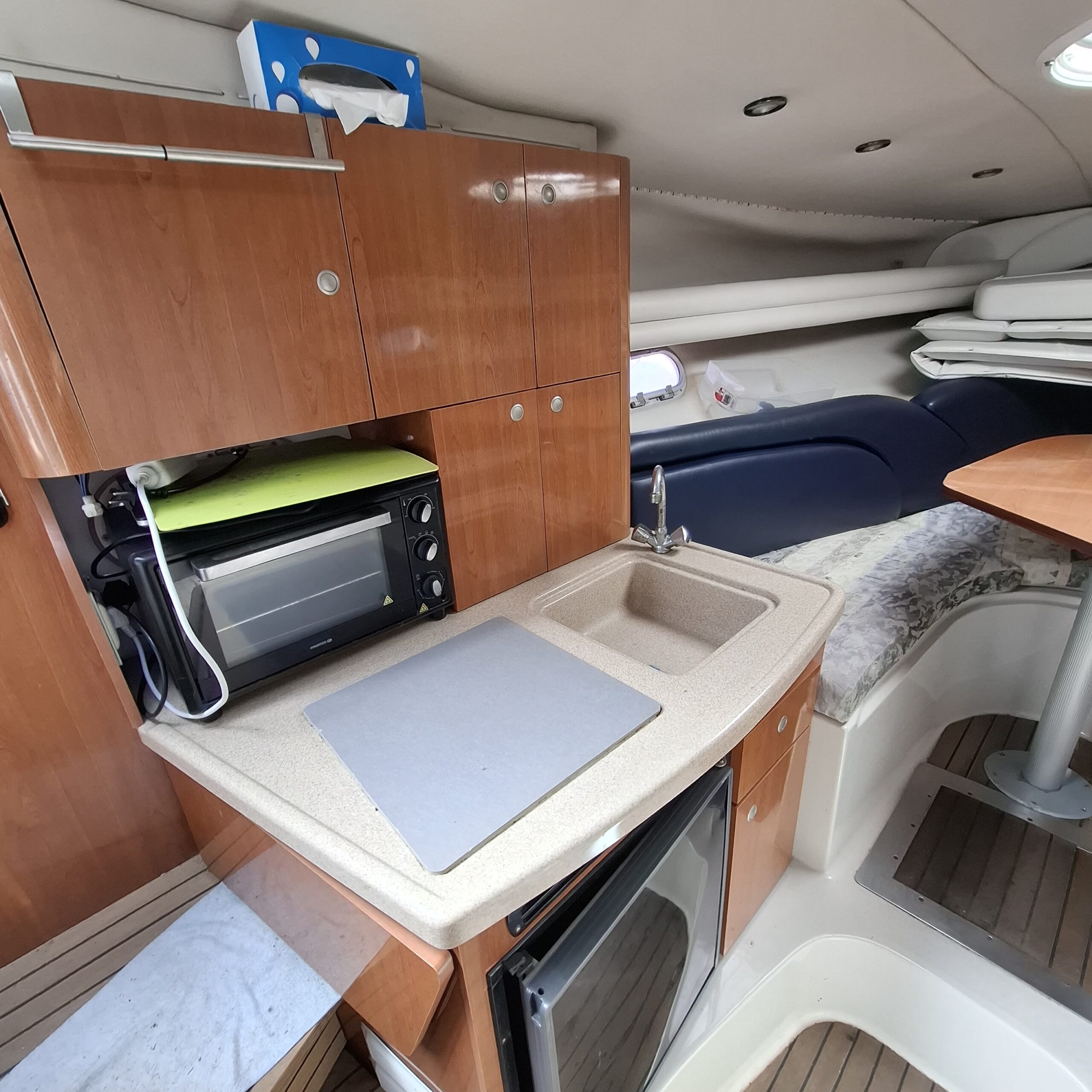 Four Winns 268 vista – Volvo Penta 5.0 GI 245 cv