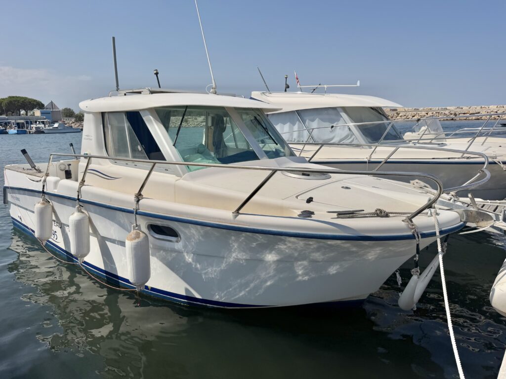 Ocqueteau 695 – 2009 – Nanni Diesel 130 CV