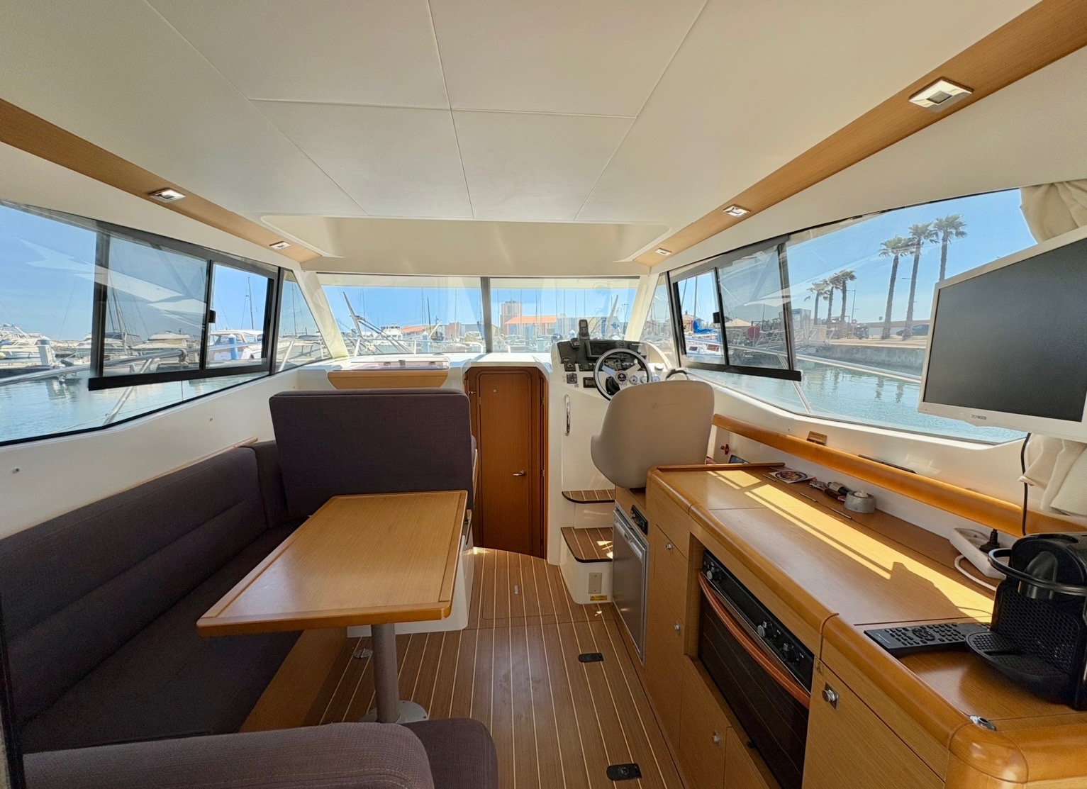Jeanneau Merry Fisher 10 Fly – 2011