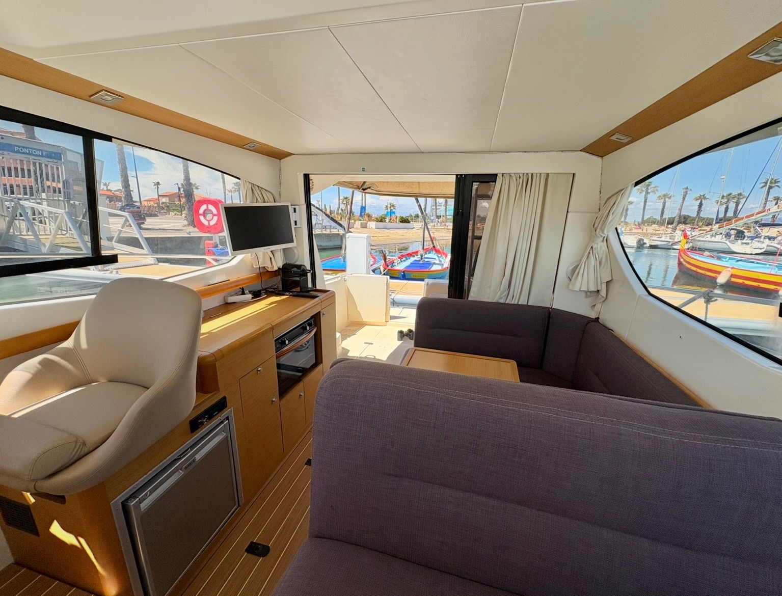 Jeanneau Merry Fisher 10 Fly – 2011