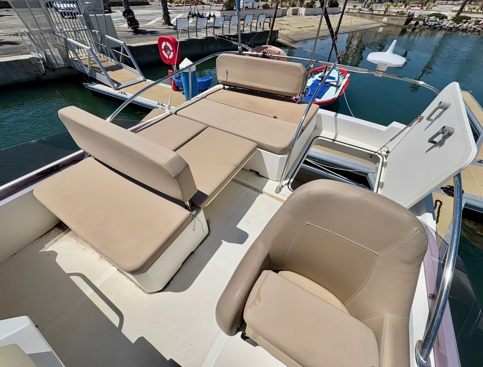 Jeanneau Merry Fisher 10 Fly – 2011